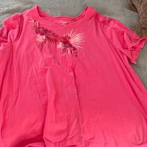 Floral Hawaiian print pink work out top Liz and me